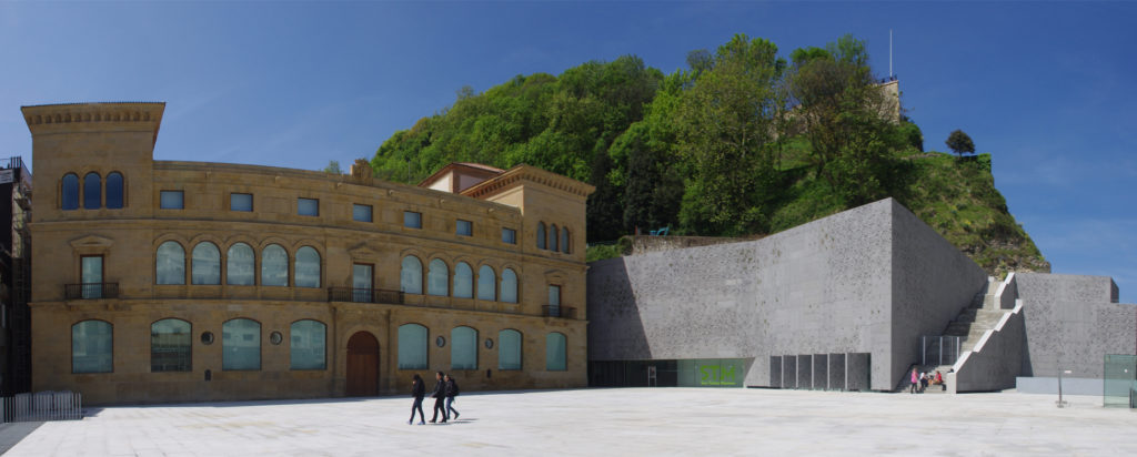 MUSEO DE SAN TELMO Y PLAZA ZULOAGA
